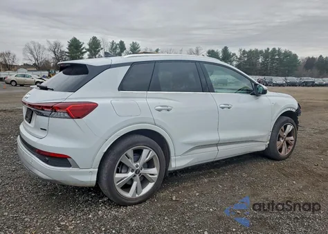2023 Audi Q4 E-Tron Premium Plus z USA, uszkodzony, nr VIN WA1L2BFZ9PP054059